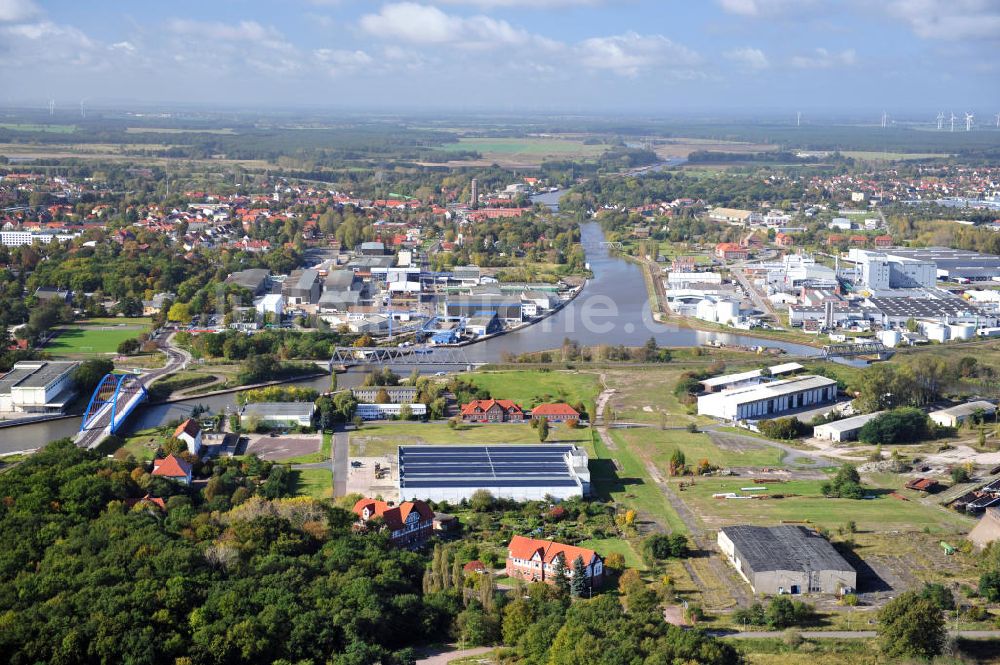 Genthin aus der Vogelperspektive: Brücken über Elbe-Havel-Kanal in Genthin