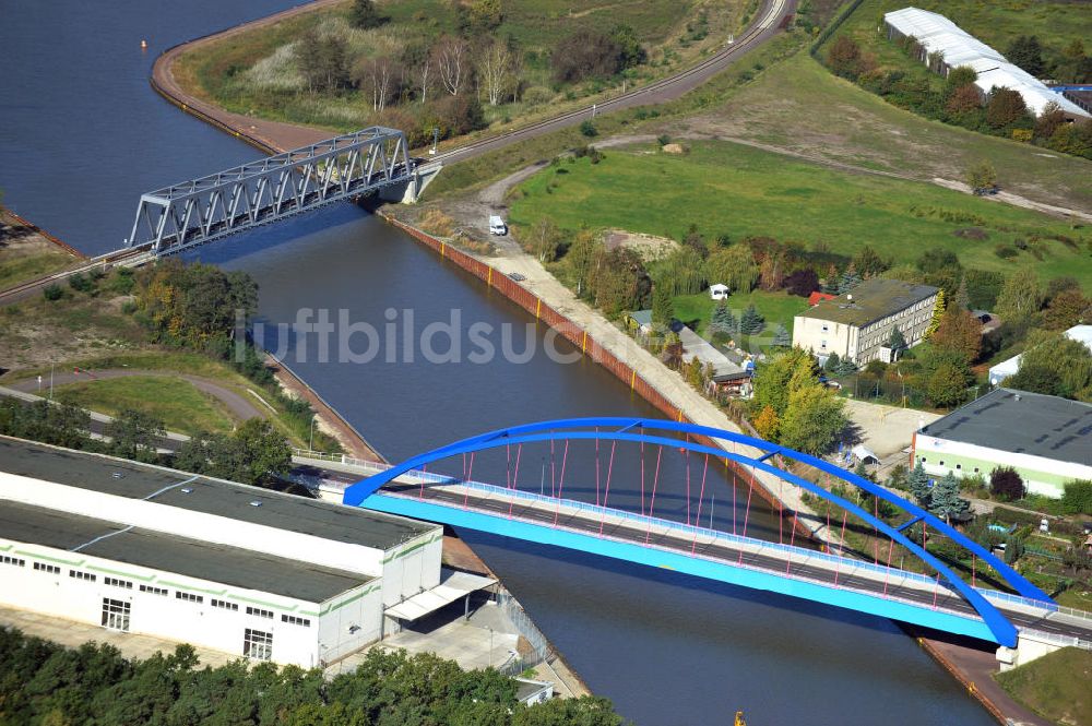 Luftbild Genthin - Brücken über Elbe-Havel-Kanal in Genthin