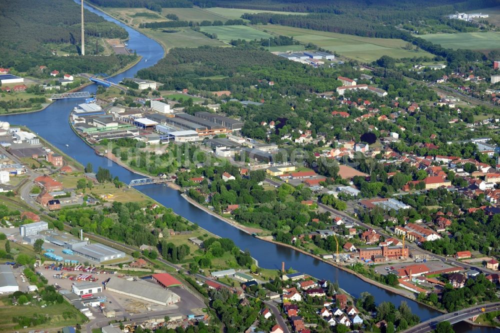 Luftaufnahme Genthin - Brücken über dem Elbe-Havel-Kanal in Genthin im Bundesland Sachsen-Anhalt