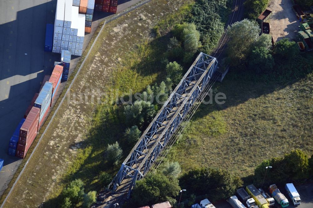 Luftaufnahme Hamburg - Brücken am Ellerholzkanal in Hamburg-Mitte / Steinwerder