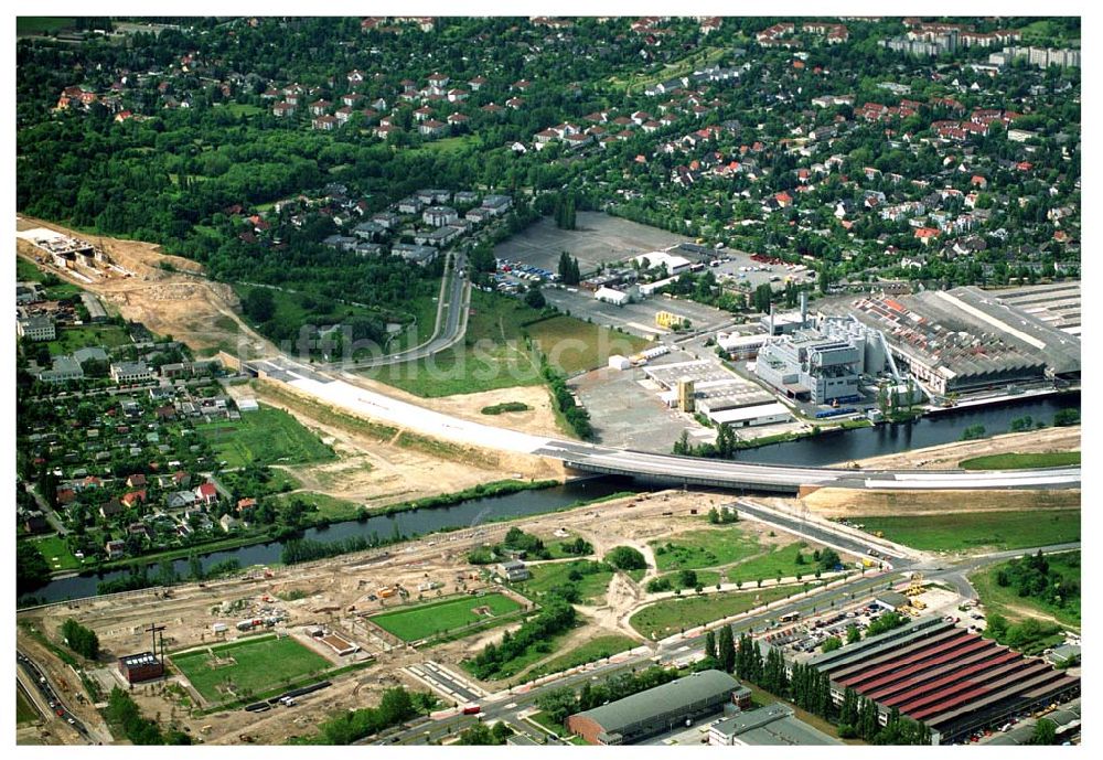 Luftbild Berlin Johannisthal - Brückenbau Berlin Johannisthal 08.06.2005