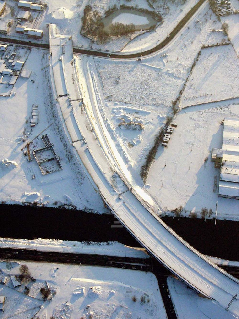 Luftbild Berlin - Johannisthal - Brückenbau zur Stadtautobahn Johanisthal 30.12.2005