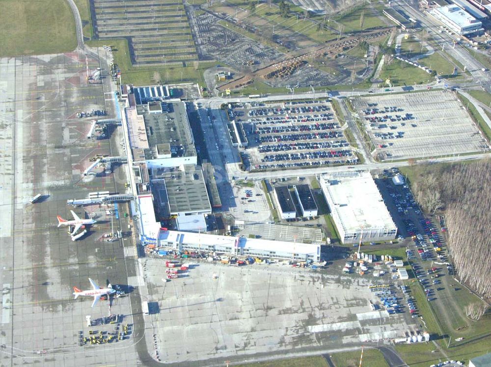 Luftaufnahme Schönefeld - Brückenbau zur Stadtautobahnzufahrt am S-Bahnhof Schönefeld