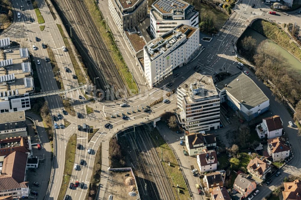 Luftaufnahme Südstadt - Brückenbauwerk entlang Friedrichtsasse - B28 Südstadt in Tübingen im Bundesland Baden-Württemberg, Deutschland