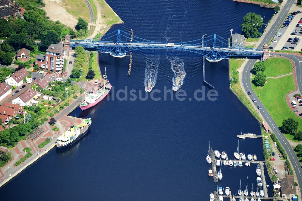 Luftaufnahme Wilhelmshaven - Brückenbauwerk Kaiser-Wilhelm-Brücke in Wilhelmshaven im Bundesland Niedersachsen