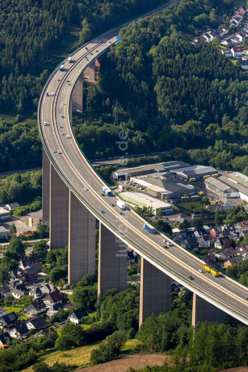 Siegen aus der Vogelperspektive: Brückenbauwerk Siegtalbrücke in Siegen im Bundesland Nordrhein-Westfalen