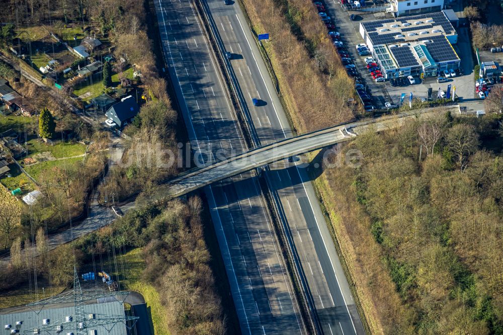 Luftbild Witten - Brückenbauwerk zur Überbrückung der Autobahn A44 in Witten im Bundesland Nordrhein-Westfalen