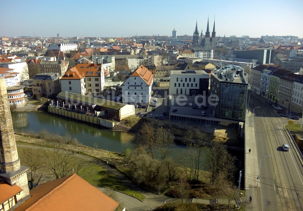 Halle / Saale aus der Vogelperspektive: Brückenbauwerke entlang der Mansfelder Straße am Ufer der Saale im Stadtteil Kröllwitz in Halle (Saale) im Bundesland Sachsen-Anhalt