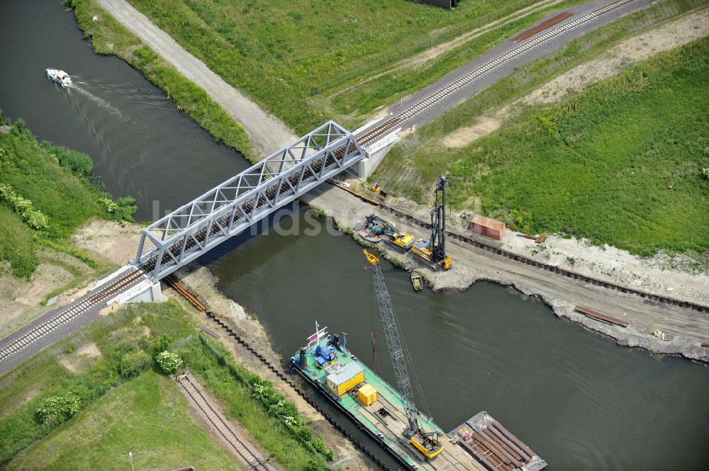 Genthin aus der Vogelperspektive: Brückenknoten Elbe-Havel-Kanal Genthin