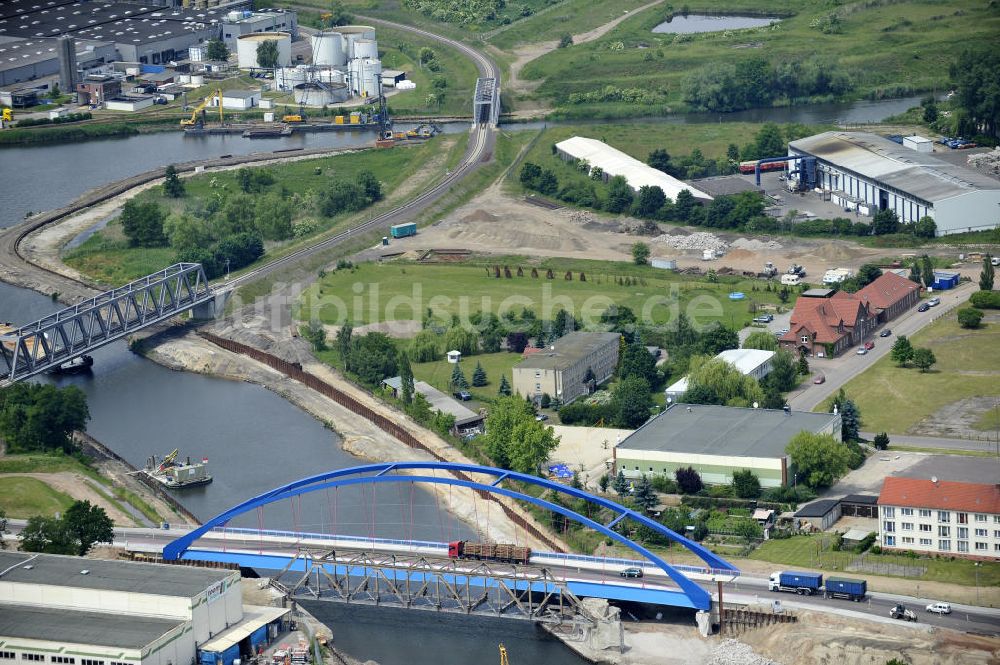 Luftbild Genthin - Brückenknoten Elbe-Havel-Kanal Genthin