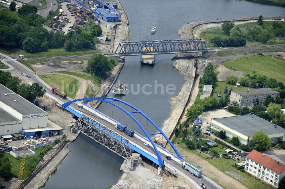 Luftbild Genthin - Brückenknoten Elbe-Havel-Kanal Genthin