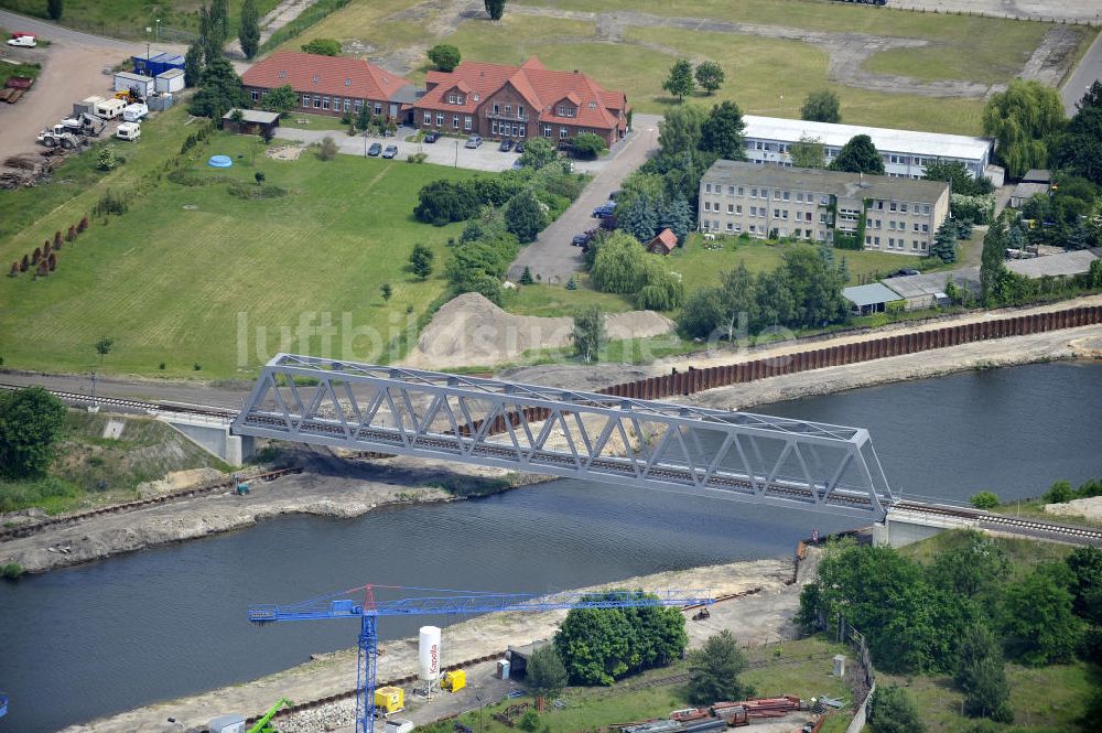 Genthin aus der Vogelperspektive: Brückenknoten Elbe-Havel-Kanal Genthin