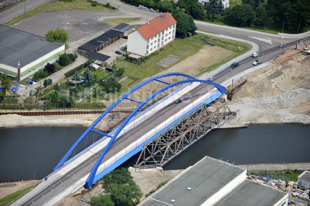 Luftbild Genthin - Brückenknoten Elbe-Havel-Kanal Genthin