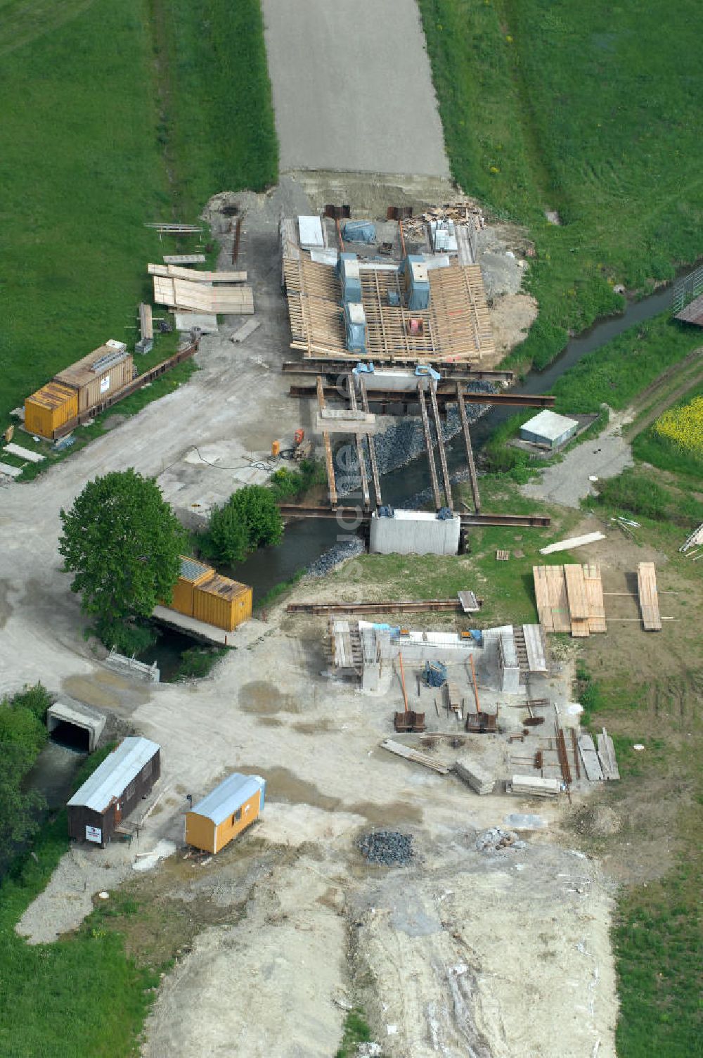 Sebexen von oben - Brückenneubau an der Ortsumgehung Sebexen - Osterbruch in Niedersachsen