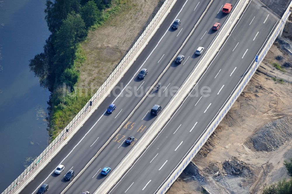 Braunschweig von oben - Brückenneubau in Querschubbauweise beim Um- und Ausbau des Autobahndreieck Braunschweig-Südwest