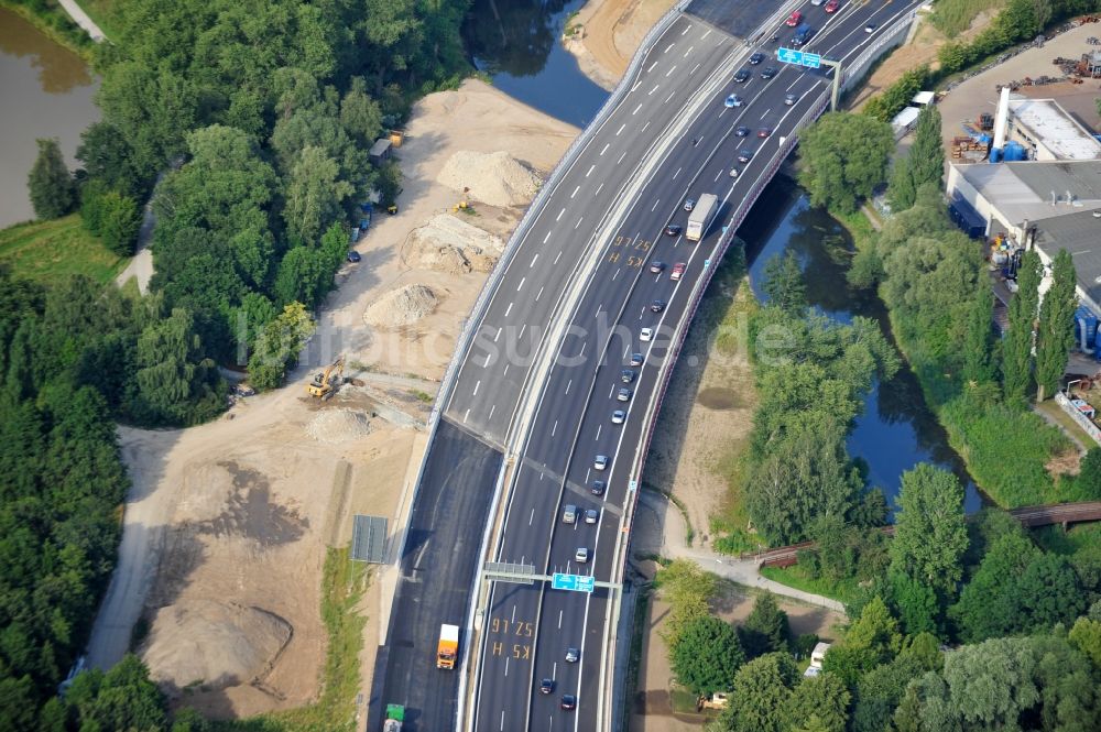 Luftbild Braunschweig - Brückenneubau in Querschubbauweise beim Um- und Ausbau des Autobahndreieck Braunschweig-Südwest