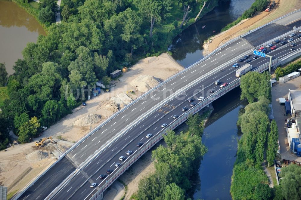 Luftbild Braunschweig - Brückenneubau in Querschubbauweise beim Um- und Ausbau des Autobahndreieck Braunschweig-Südwest