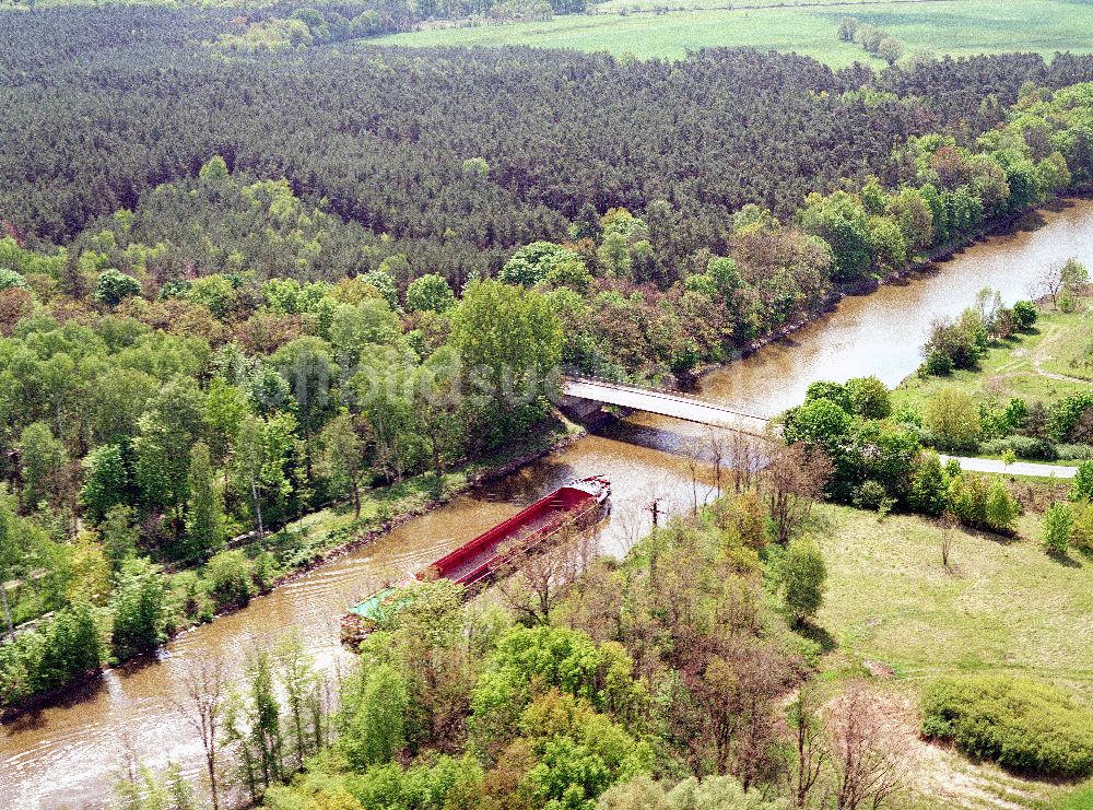 Zerben / Sachsen-Anhalt aus der Vogelperspektive: Brückenneubau im Rahmen von Ausgleichs- und Ersatzmaßnahmen am Wasserstraßenkreuz Magdeburg / Elbe-Havel-Kanal