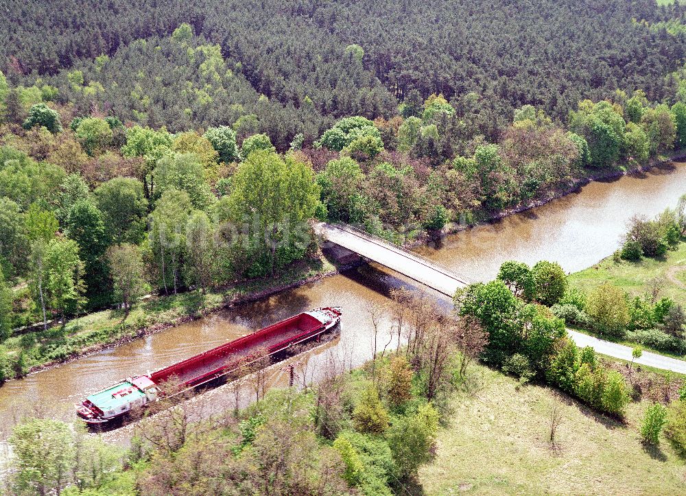 Luftbild Zerben / Sachsen-Anhalt - Brückenneubau im Rahmen von Ausgleichs- und Ersatzmaßnahmen am Wasserstraßenkreuz Magdeburg / Elbe-Havel-Kanal