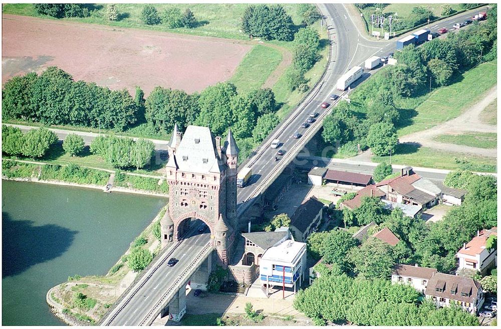 Luftaufnahme Worms - Brückenturm Worms