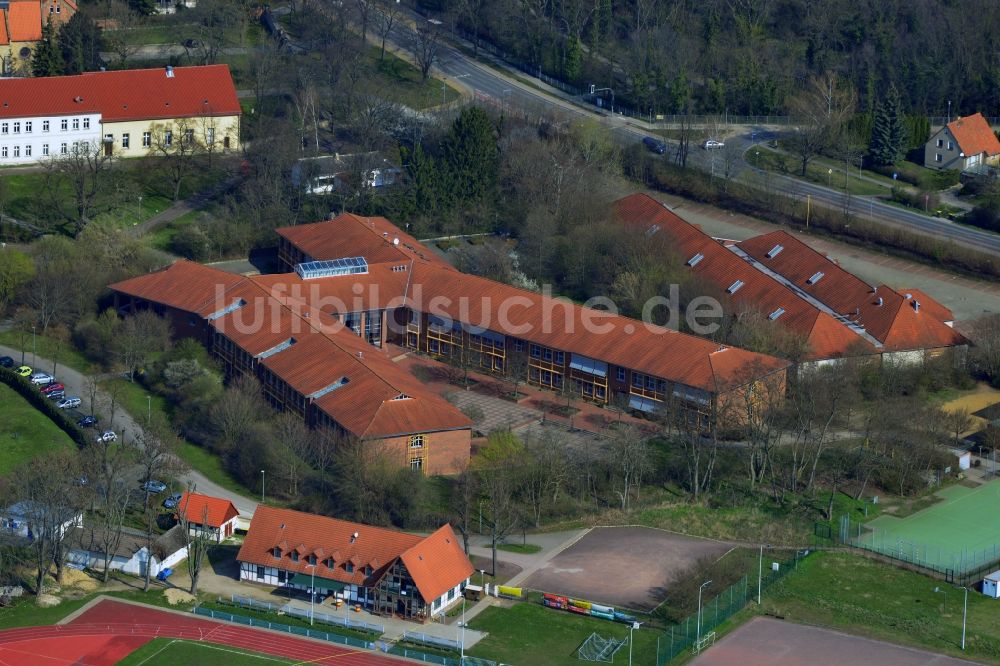 Wanzleben-Börde OT Wanzleben von oben - Börde - Gymnasium Wanzleben in Wanzleben-Börde im Bundesland Sachsen-Anhalt