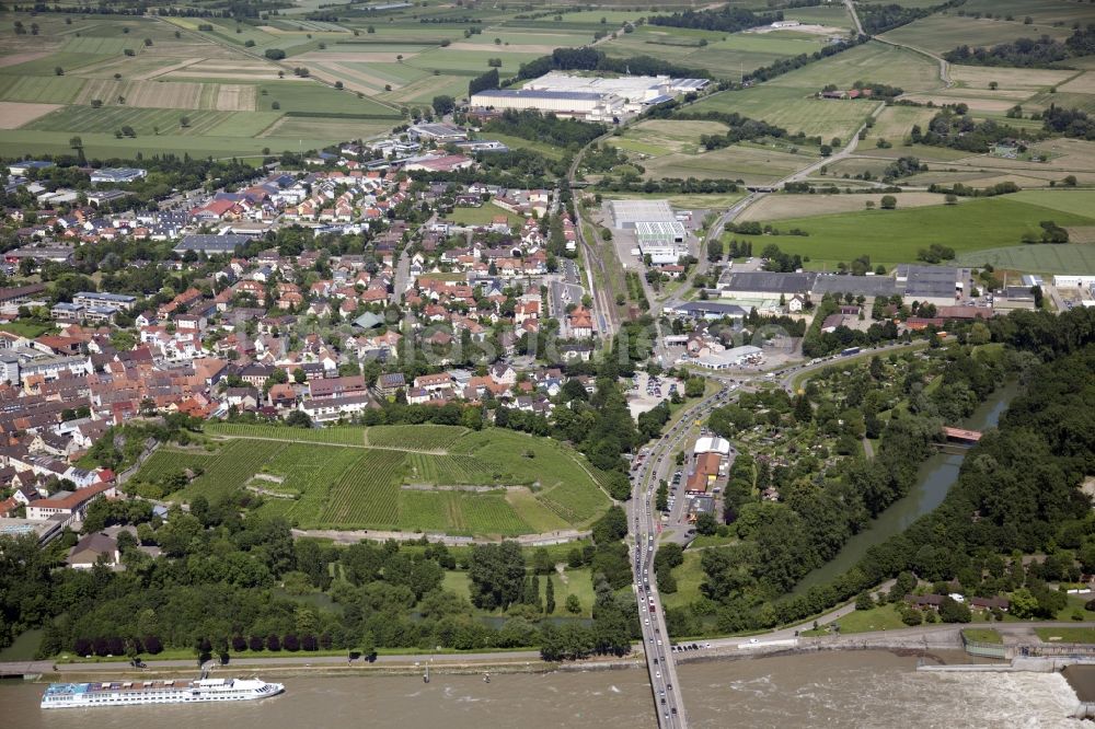 Luftaufnahme Breisach am Rhein - Breisach am Rhein im Bundesland Baden-Württemberg