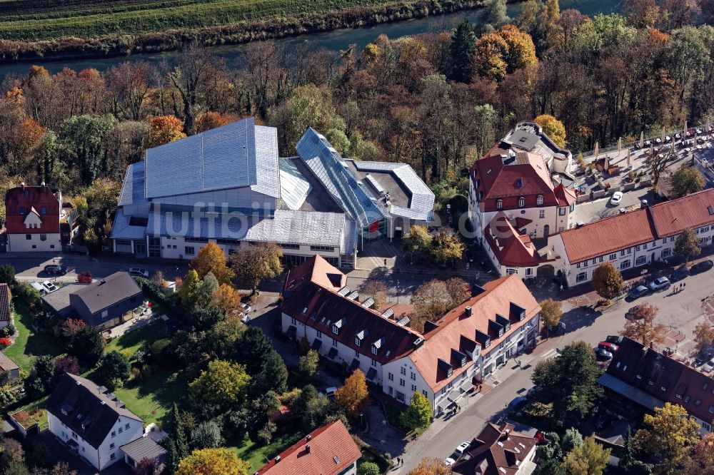 Luftbild Pullach im Isartal - Bürgerhaus in Pullach im Isartal im Bundesland Bayern