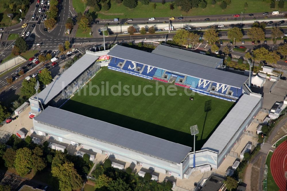 Wiesbaden von oben - Brita-Arena - Stadion des Fussballvereins SV Wehen in Wiesbaden im Bundesland Hessen