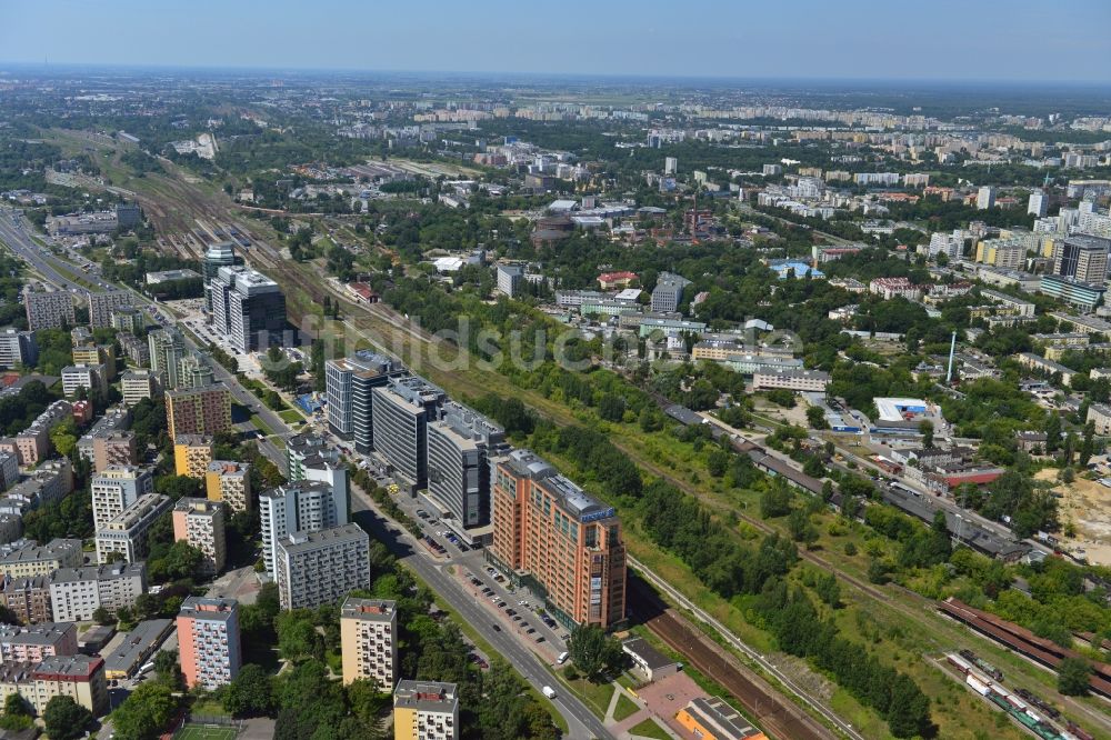 Luftbild Warschau Ochota - Büro- und Geschäfthaus- Gebäudekomplex Nimbus , Equator und Brama Zachodnia im Stadtteil Ochota in Warschau in Polen