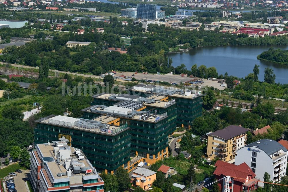 Bukarest aus der Vogelperspektive: Büro- und Geschäfthaus- Gebäudekomplex S-Park in Bukarest in Rumänien