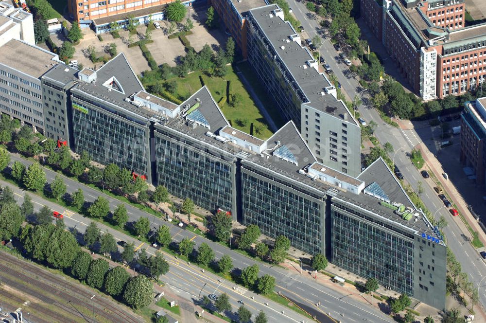 Hamburg von oben - Büro- und Geschäftsgebäude an der Amsinckstr. 57-61 Ecke Nagelsweg 34 in Hamburg Hammerbrook