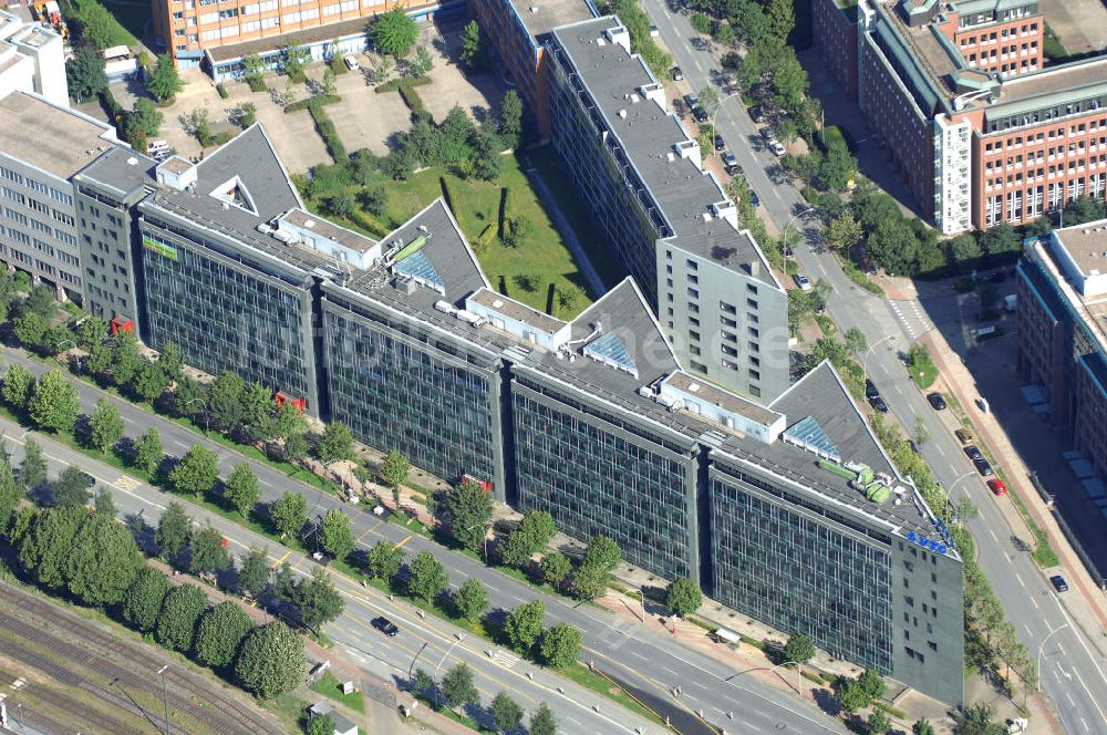 Hamburg aus der Vogelperspektive: Büro- und Geschäftsgebäude an der Amsinckstr. 57-61 Ecke Nagelsweg 34 in Hamburg Hammerbrook