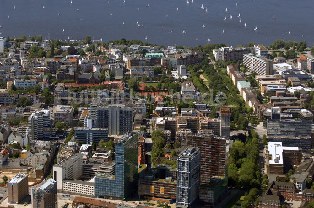 Hamburg aus der Vogelperspektive: Büro- und Geschäftsgebäude Beim Strohhause Hamburg