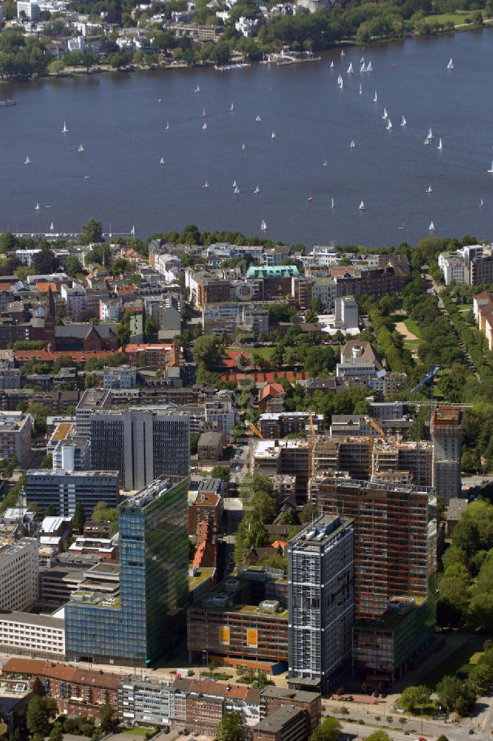 Luftbild Hamburg - Büro- und Geschäftsgebäude Beim Strohhause Hamburg