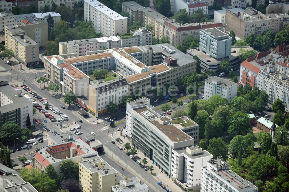 Luftaufnahme Berlin - Büro- und Geschäftshaus- Ensemble Badensche Straße - Berliner Straße in Berlin