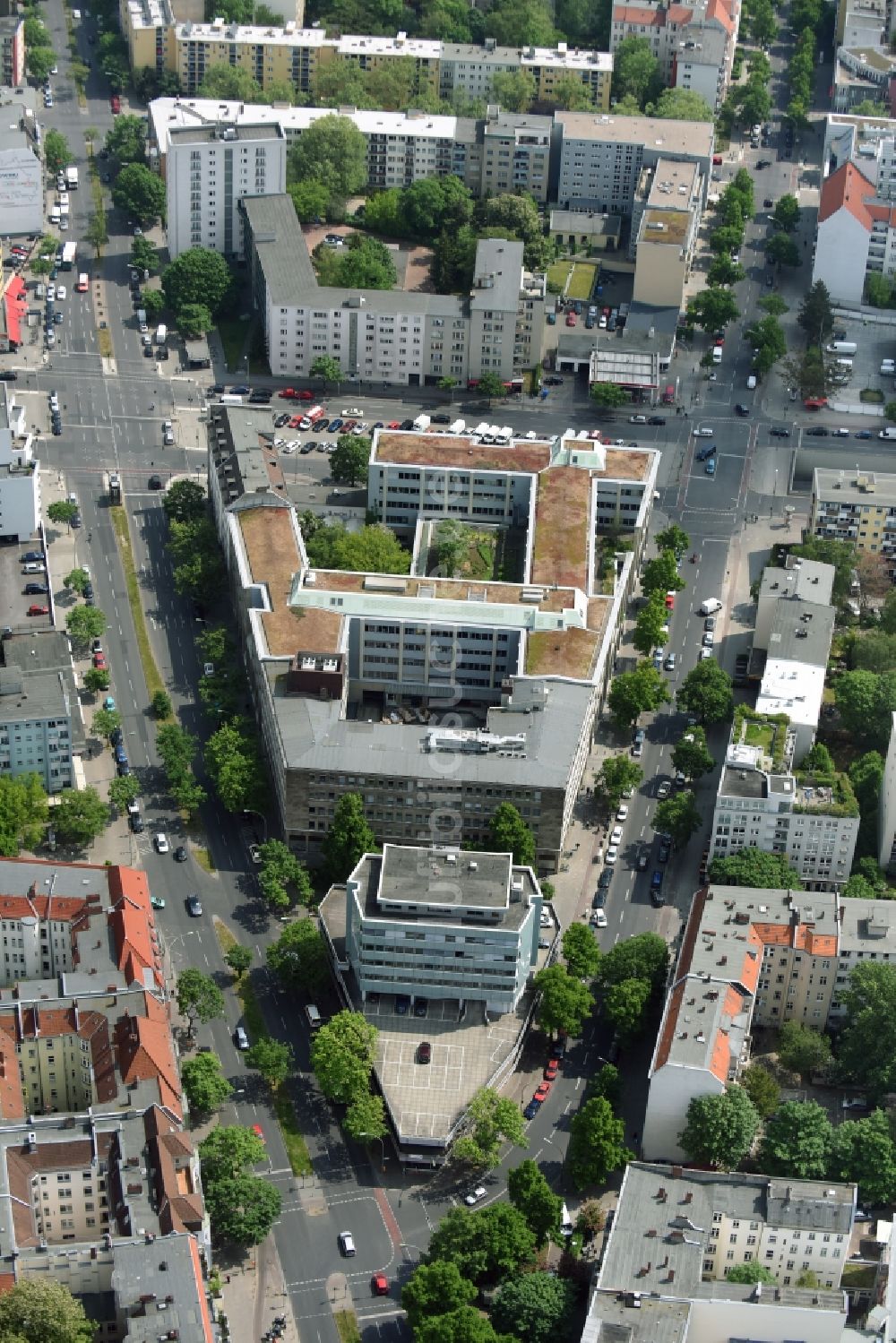 Luftbild Berlin - Büro- und Geschäftshaus- Ensemble Badensche Straße - Berliner Straße in Berlin