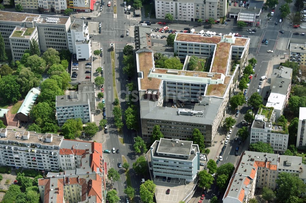 Luftaufnahme Berlin - Büro- und Geschäftshaus- Ensemble Badensche Straße - Berliner Straße in Berlin