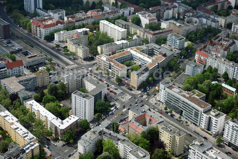 Luftbild Berlin - Büro- und Geschäftshaus- Ensemble Badensche Straße - Berliner Straße in Berlin