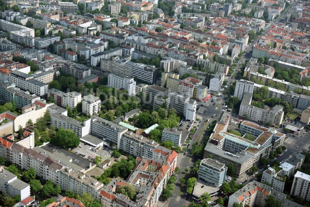 Berlin aus der Vogelperspektive: Büro- und Geschäftshaus- Ensemble Badensche Straße - Berliner Straße in Berlin