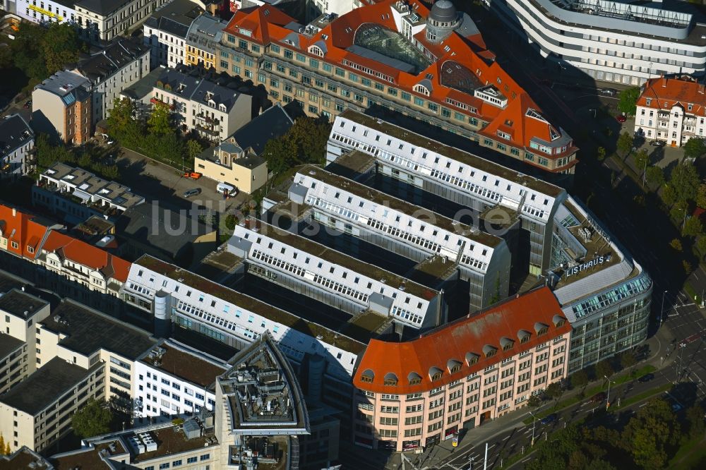 Leipzig von oben - Büro- und Geschäftshaus- Ensemble an der Dohnanyistraße in Leipzig im Bundesland Sachsen