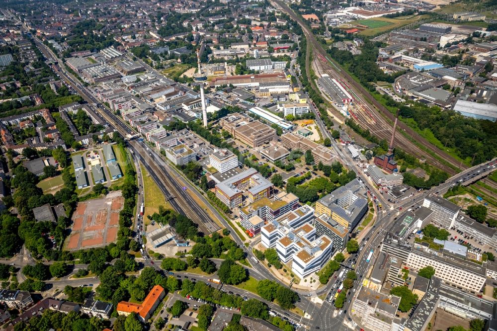 Essen aus der Vogelperspektive: Büro- und Geschäftshaus- Ensemble EUROPA-CENTER an der Kruppstraße in Essen im Bundesland Nordrhein-Westfalen, Deutschland