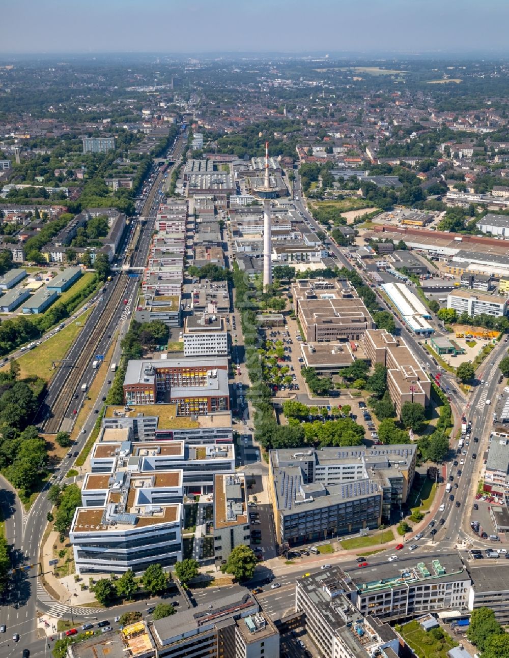 Luftbild Essen - Büro- und Geschäftshaus- Ensemble EUROPA-CENTER an der Kruppstraße in Essen im Bundesland Nordrhein-Westfalen, Deutschland