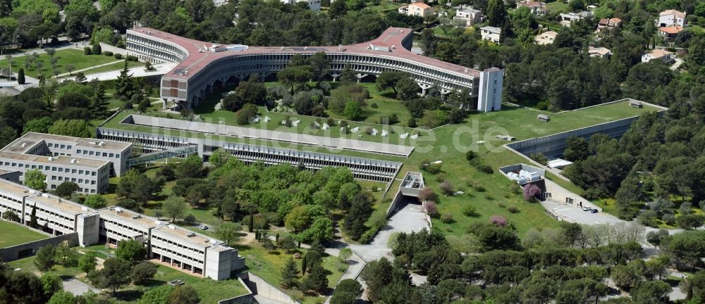 Luftbild Nizza - Nice - Büro- und Geschäftshaus- Ensemble IBM France und Krankenpflegeschule Institut de Formation Sainte Marie in Nizza in Provence-Alpes-Cote d'Azur, Frankreich