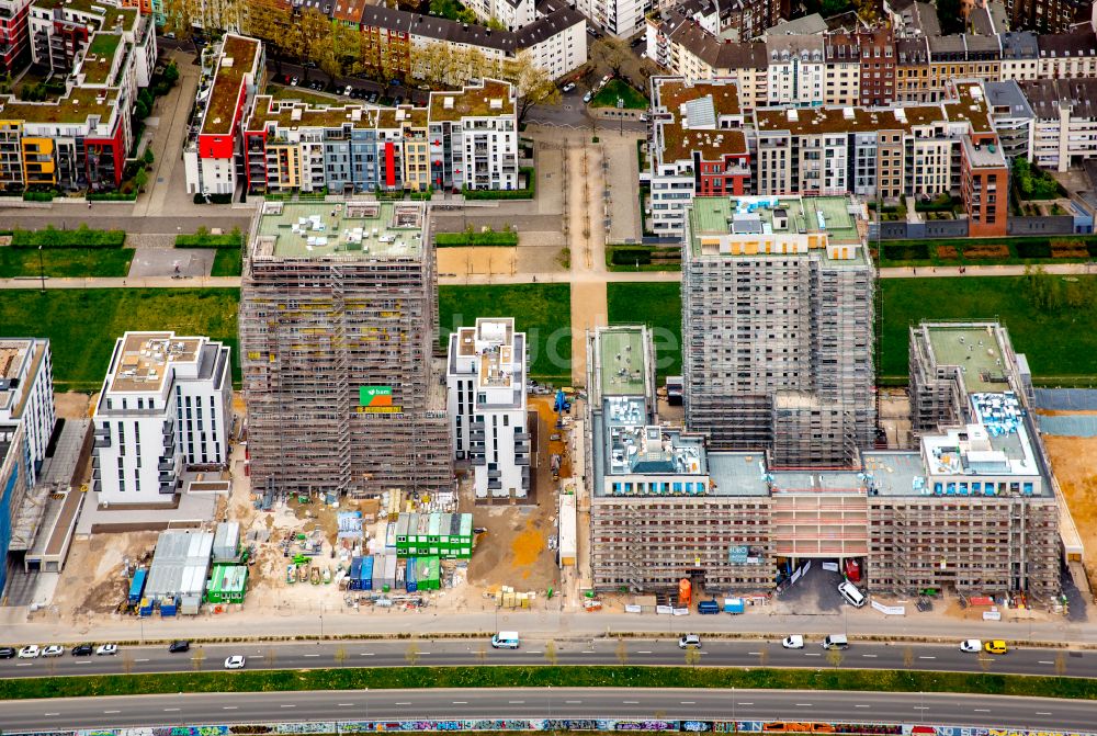 Luftbild Düsseldorf - Büro- und Geschäftshaus- Ensemble Le Quartier Central in Düsseldorf im Bundesland Nordrhein-Westfalen