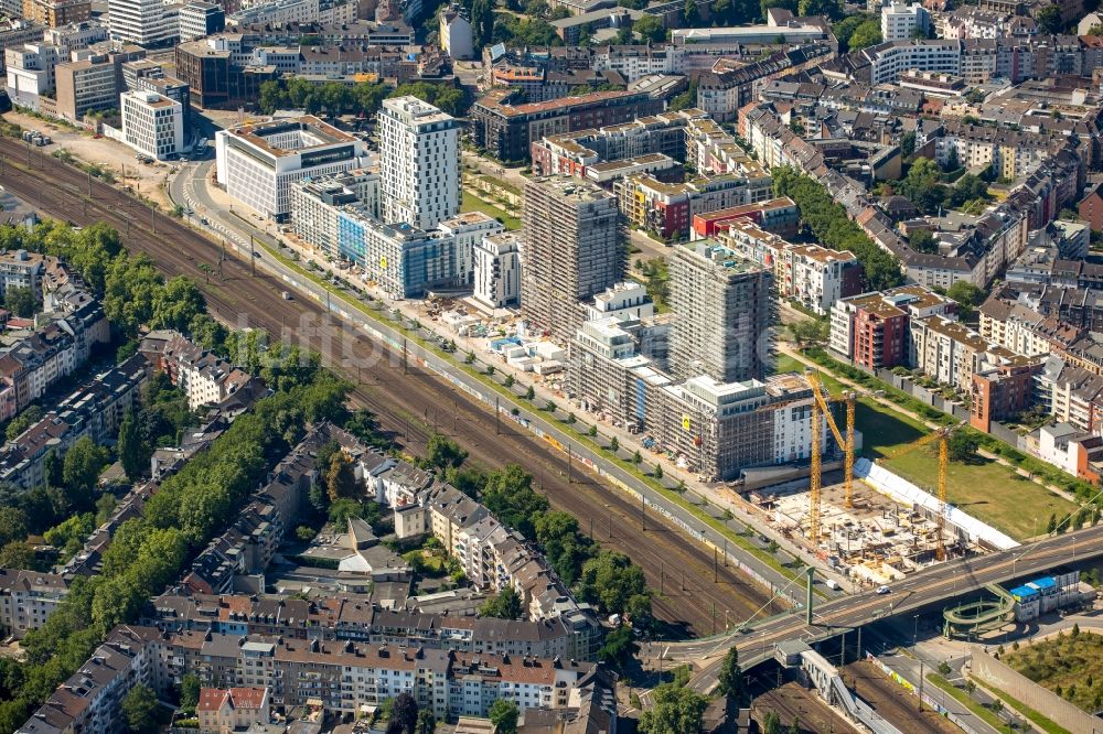 Düsseldorf aus der Vogelperspektive: Büro- und Geschäftshaus- Ensemble Le Quartier Central in Düsseldorf im Bundesland Nordrhein-Westfalen