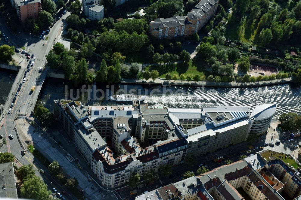 Luftaufnahme Berlin - Büro- und Geschäftshaus- Ensemble Spree-Forum in Alt- Moabit in Berlin, Deutschland