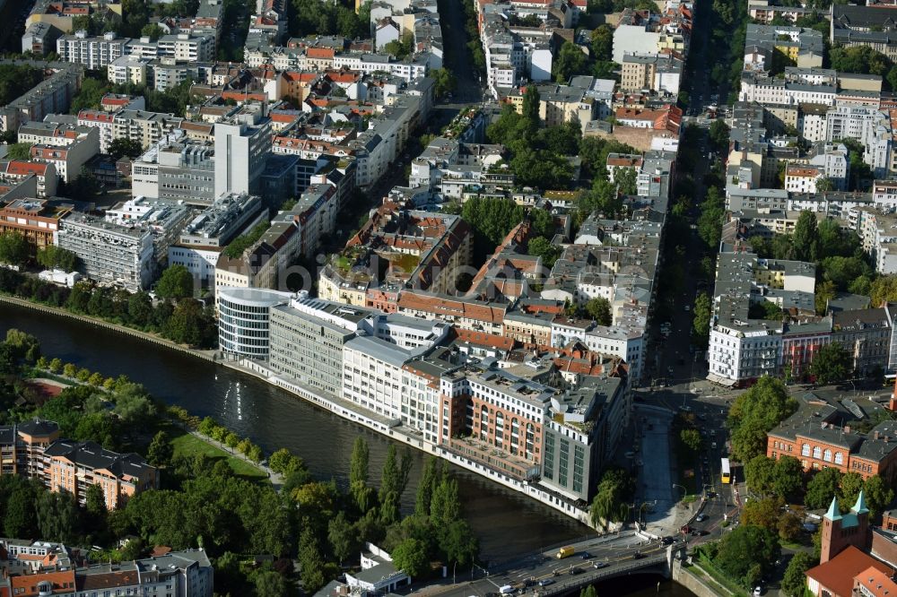 Berlin von oben - Büro- und Geschäftshaus- Ensemble Spree-Forum in Alt- Moabit in Berlin, Deutschland