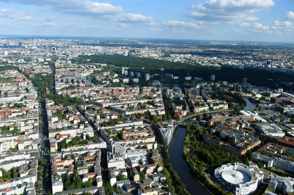 Luftaufnahme Berlin - Büro- und Geschäftshaus- Ensemble Spree-Forum in Alt- Moabit in Berlin, Deutschland