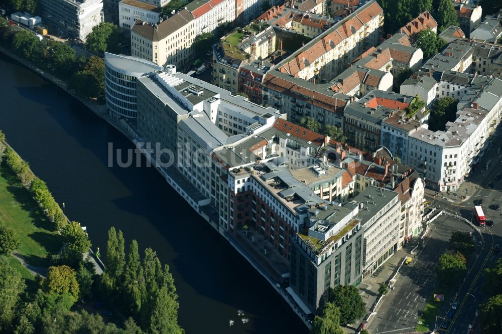 Luftbild Berlin - Büro- und Geschäftshaus- Ensemble Spree-Forum in Alt-Moabtit in Berlin, Deutschland