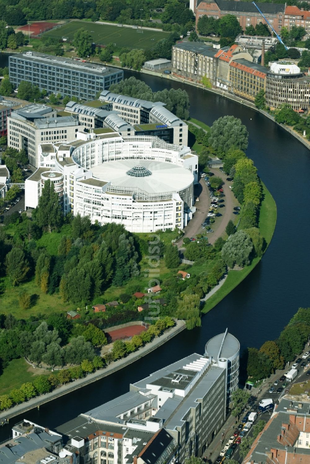 Luftaufnahme Berlin - Büro- und Geschäftshaus- Ensemble Spree-Forum in Alt-Moabtit in Berlin, Deutschland